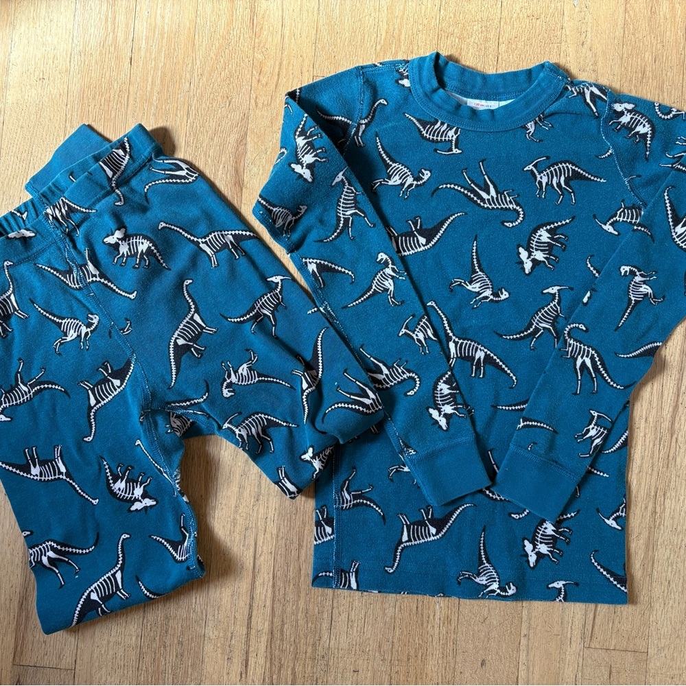 Hanna Andersson Dinosaur Skeleton L/S Pajama Set Size 8 (130)